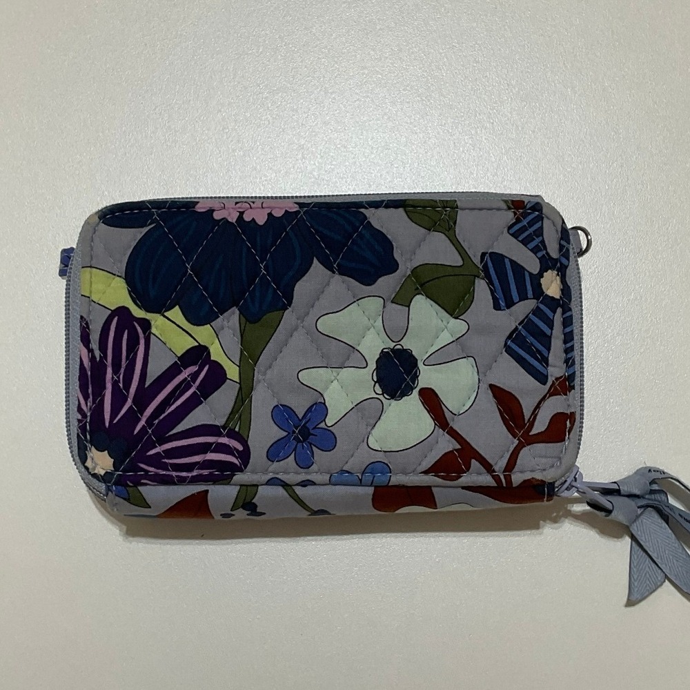 Vera Bradley Womens RFID All in One Crossbody Wallet Floral Gray Small